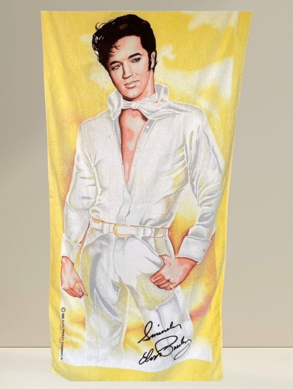 Cotton beach towel, Elvis Presley 1985 vintage collectible